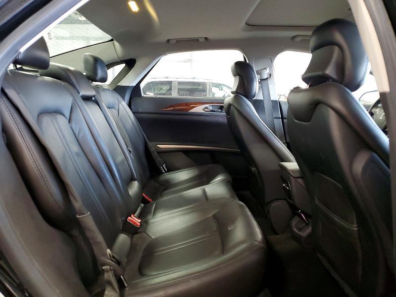 2014 Lincoln MKZ