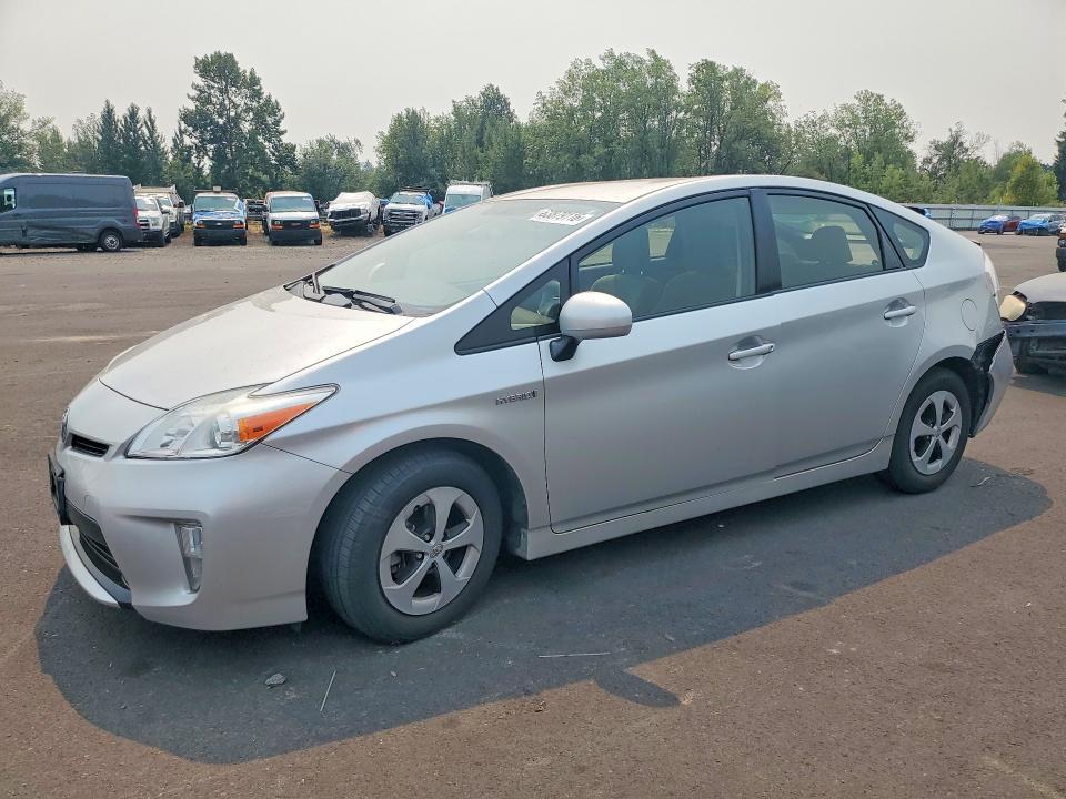 2013 Toyota Prius two