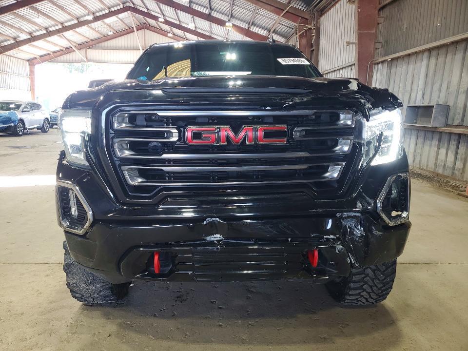 2021 GMC Sierra K1500 AT4