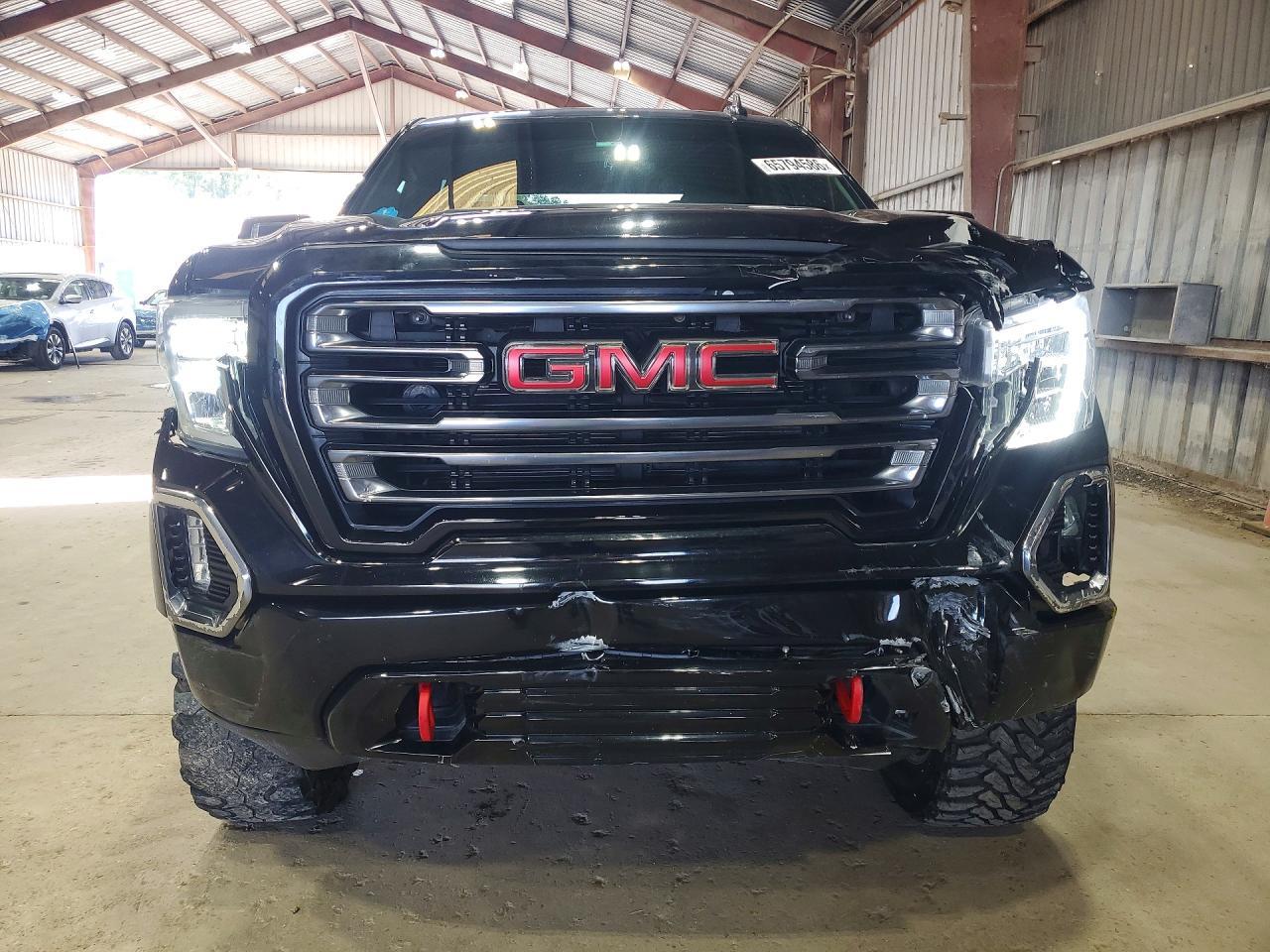 2021 GMC Sierra K1500 AT4