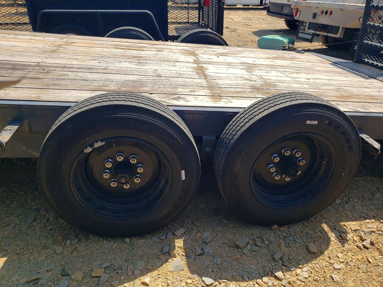 2026 Lamar H6832028 Equipment Trailer