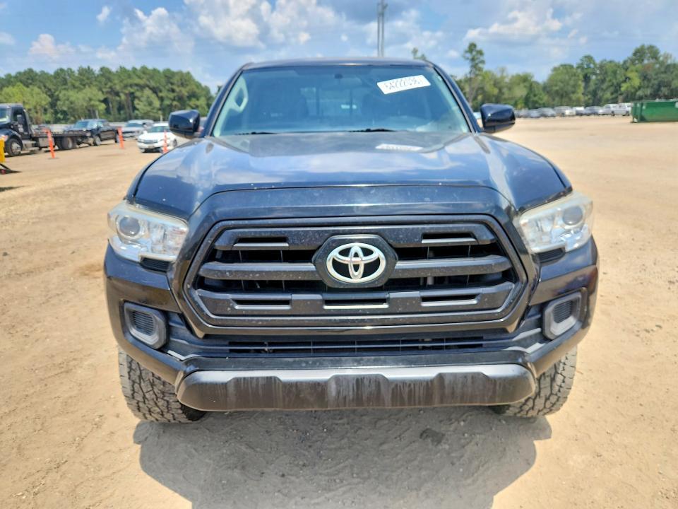 2017 Toyota Tacoma SR