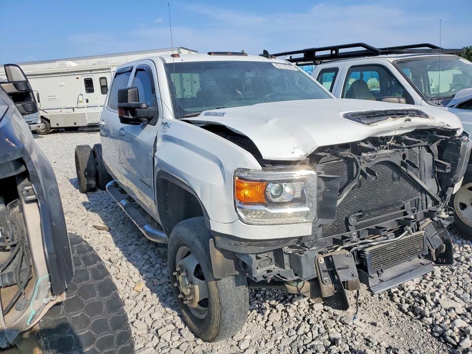 2019 GMC Sierra K3500 SLE