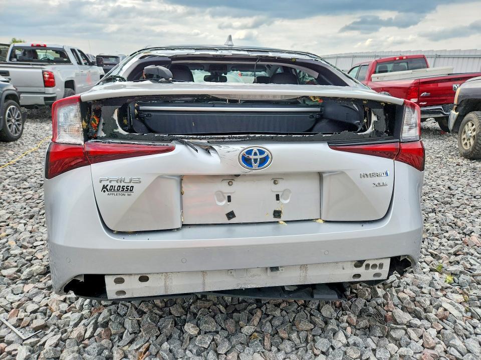 2019 Toyota Prius xle