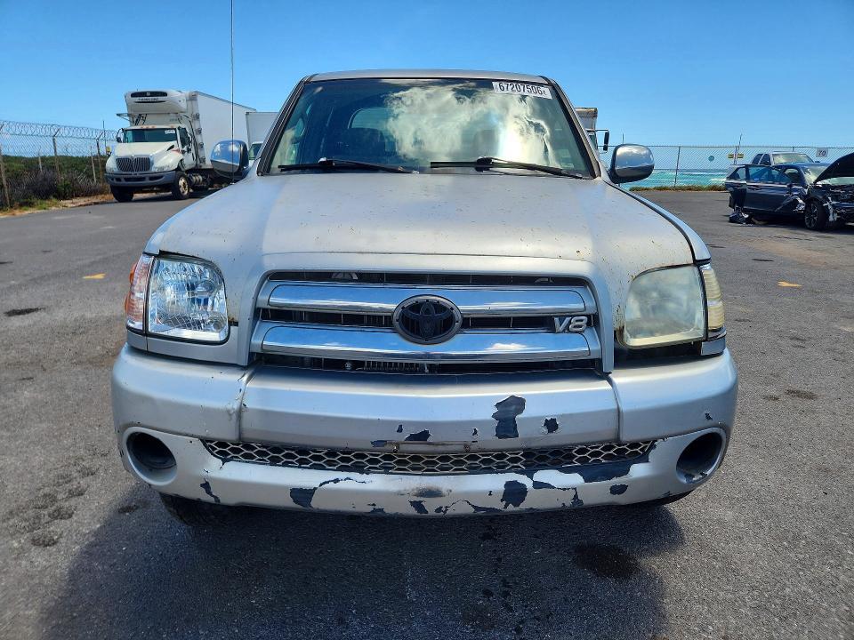 2004 Toyota Tundra SR5