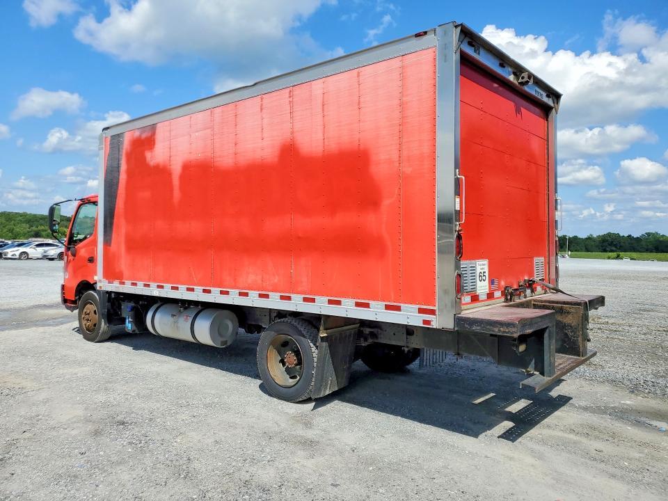 2017 Hino 195 BOX Truck