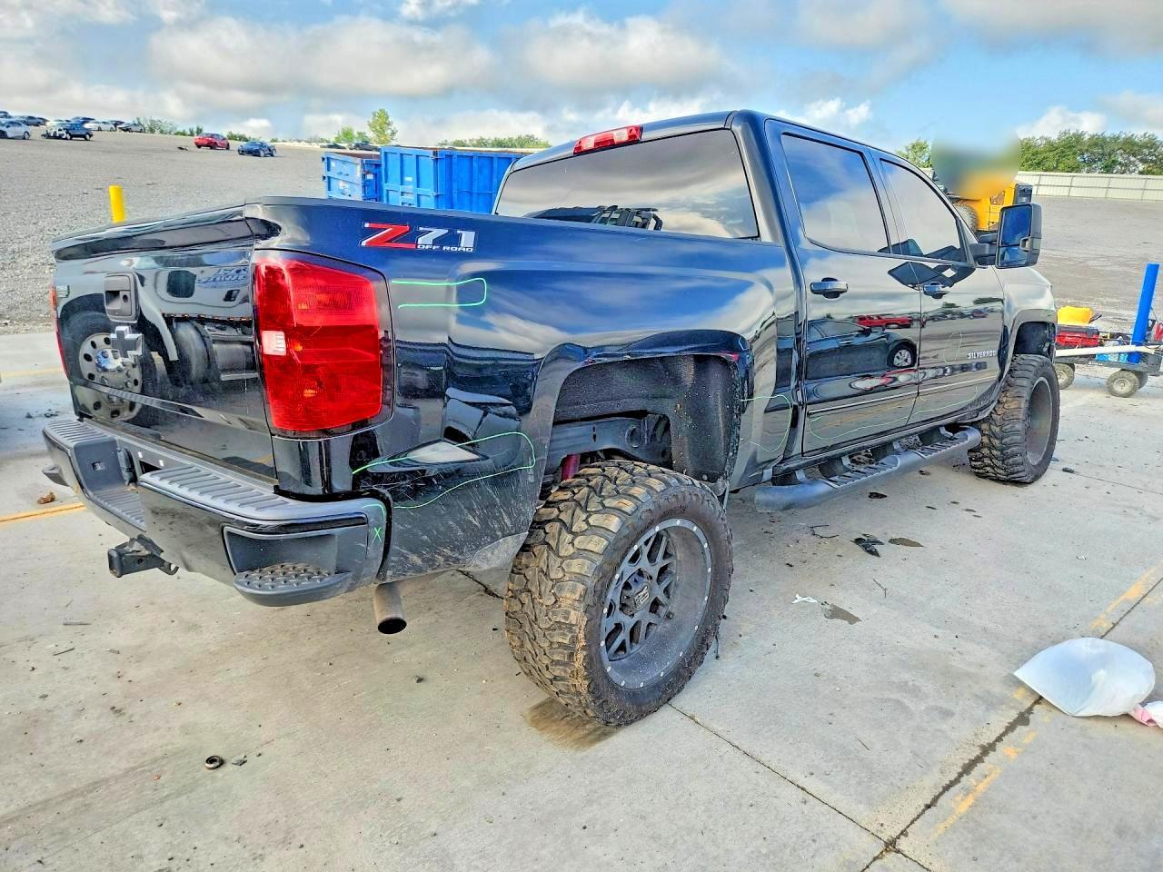 2018 Chevrolet Silverado K1500 LT
