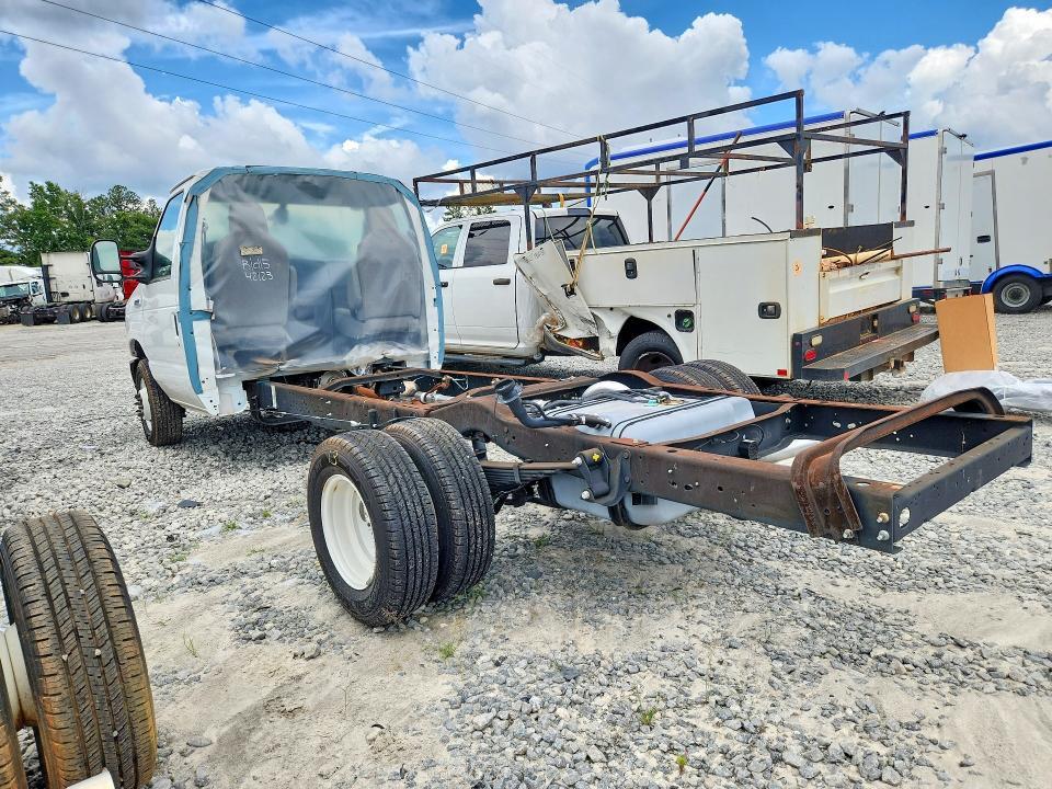 2024 Ford Econoline E350 Super Duty Cutaway Van