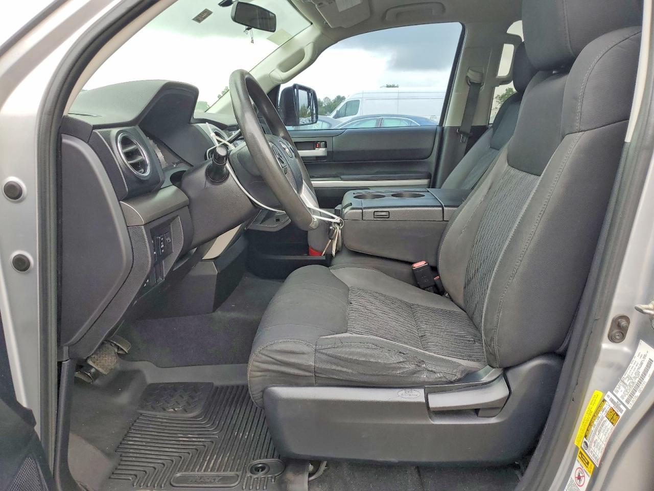 2016 Toyota Tundra SR5