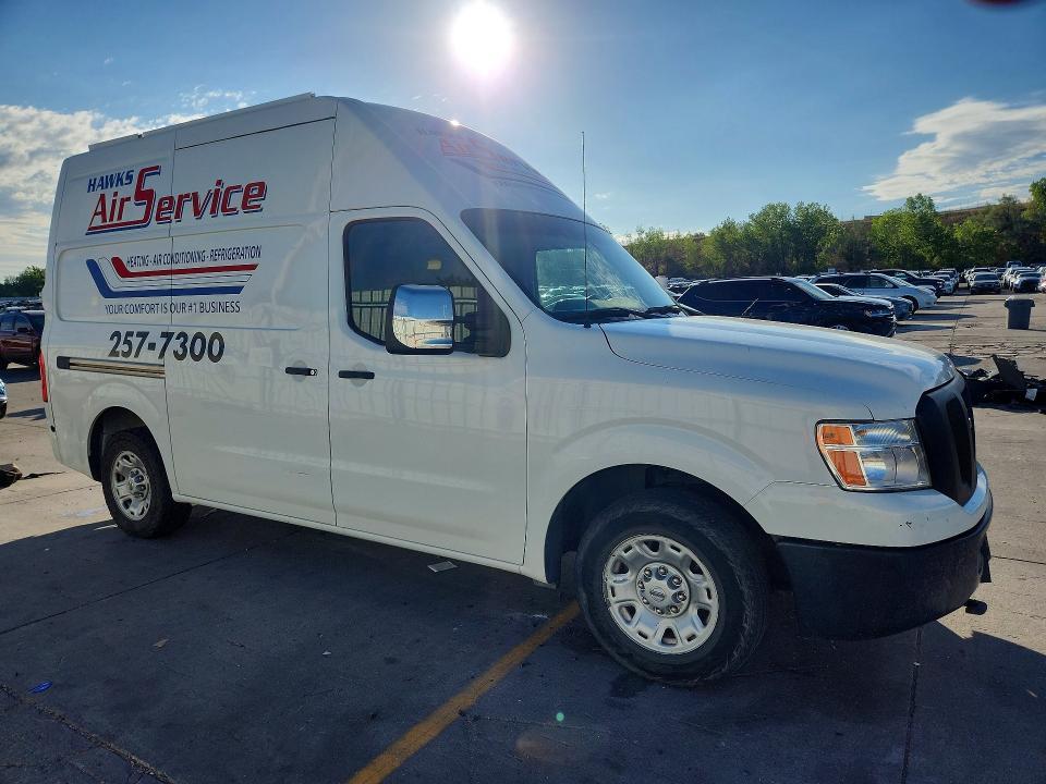 2018 Nissan NV 2500 HD SV