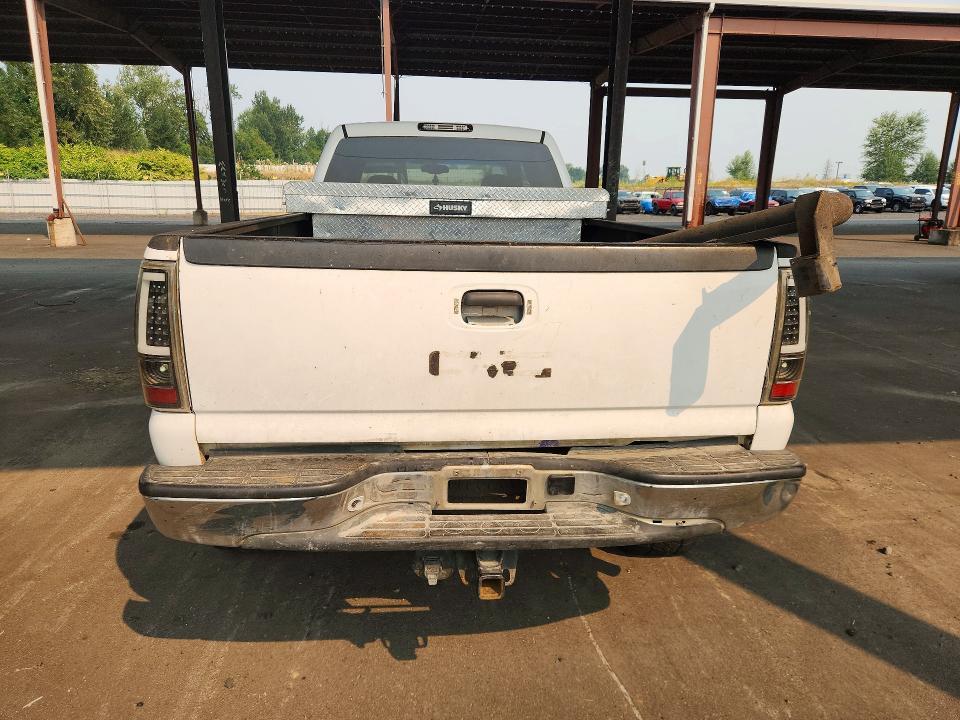 2006 GMC Sierra K2500 Heavy Duty