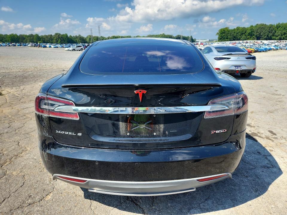 2015 Tesla Model s P85d