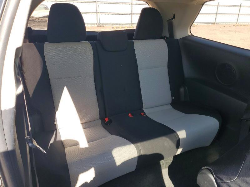 2012 Toyota Yaris 3-door le
