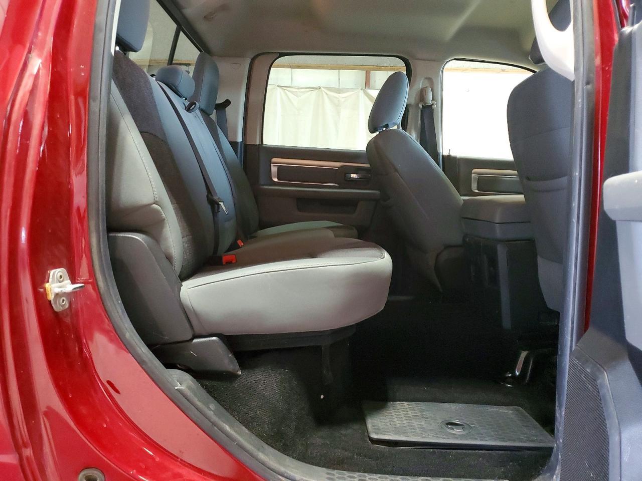 2014 Dodge RAM 1500 SLT