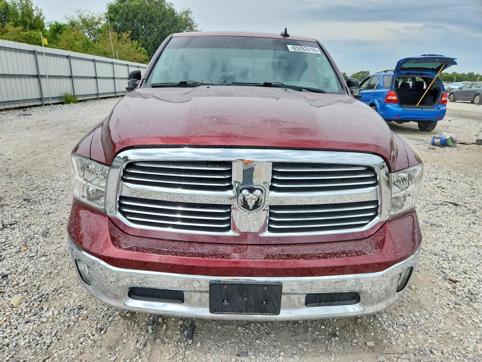 2016 Dodge RAM 1500 SLT