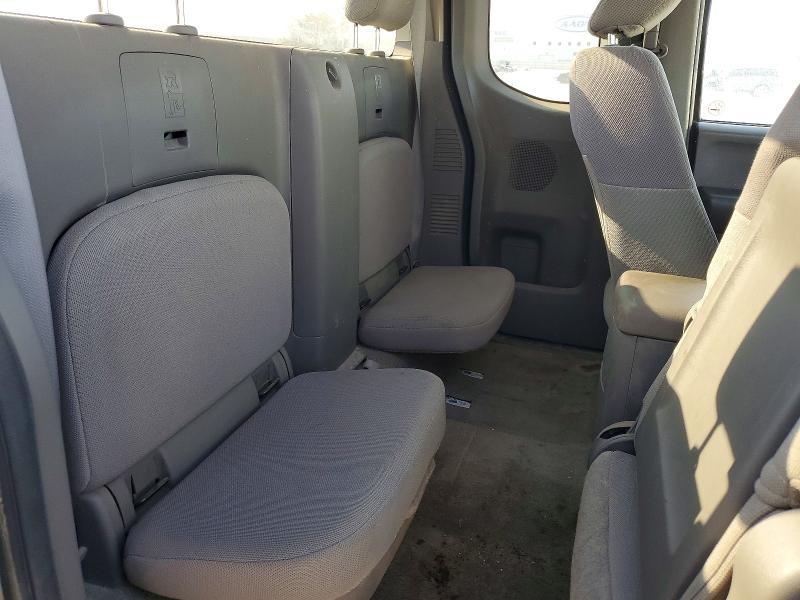 2014 Nissan Frontier S
