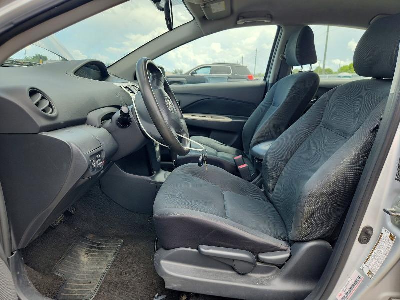2009 Toyota Yaris Base