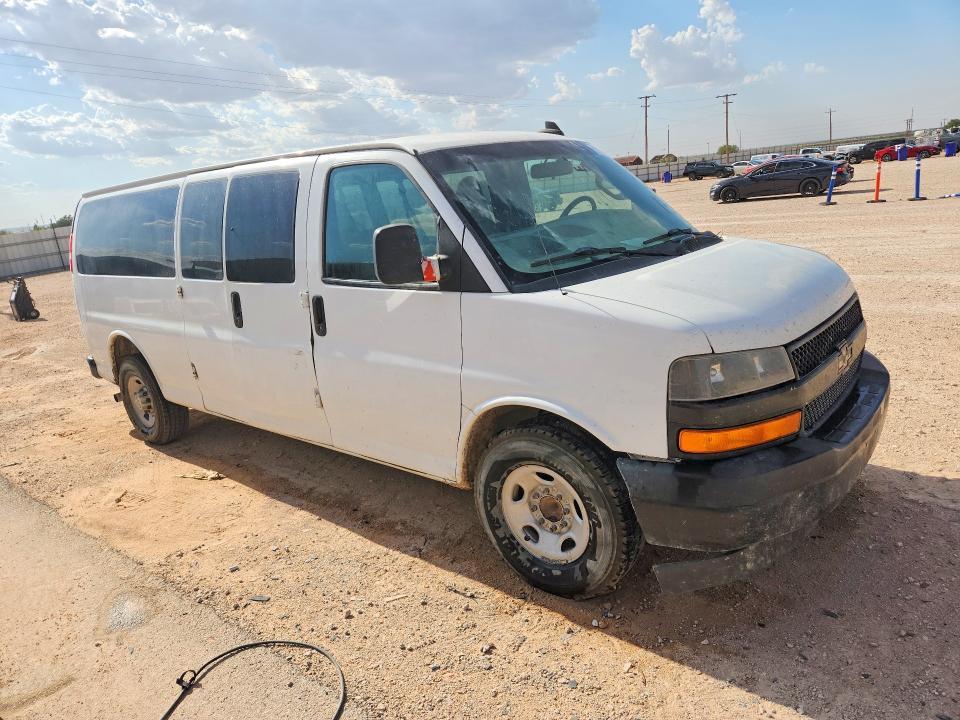 2020 Chevrolet Express G3500 LS