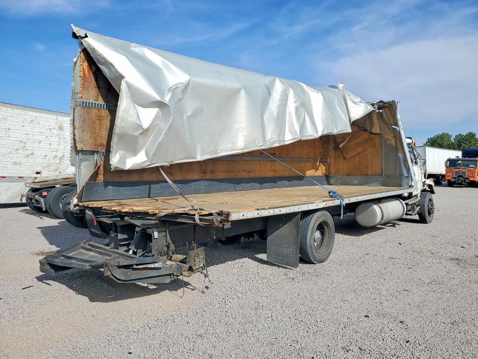 2003 Freightliner Fl70 BOX Truck