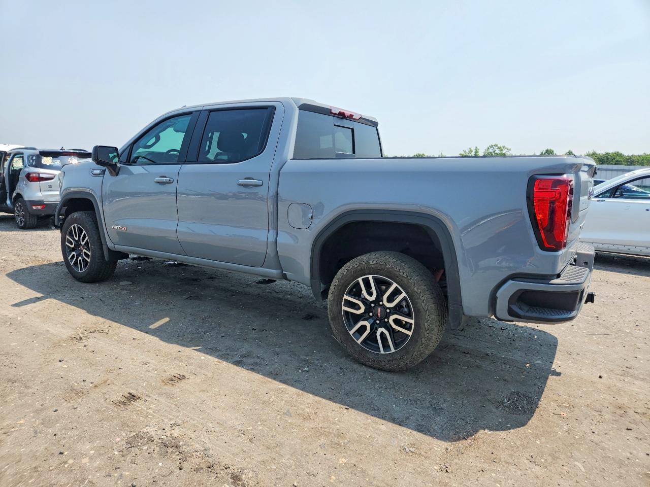 2025 GMC Sierra K1500 AT4