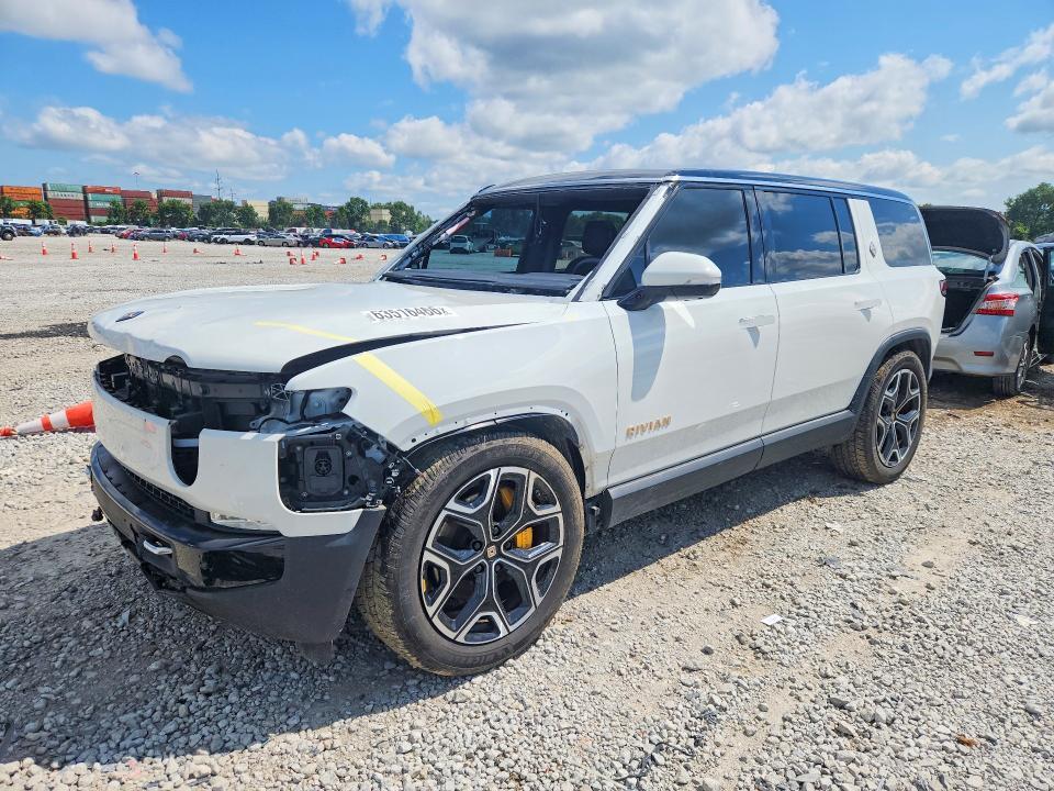 2022 Rivian R1S Launch Edition