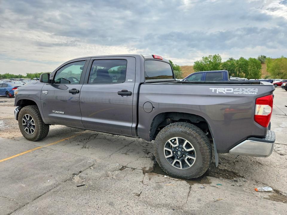 2015 Toyota Tundra SR5
