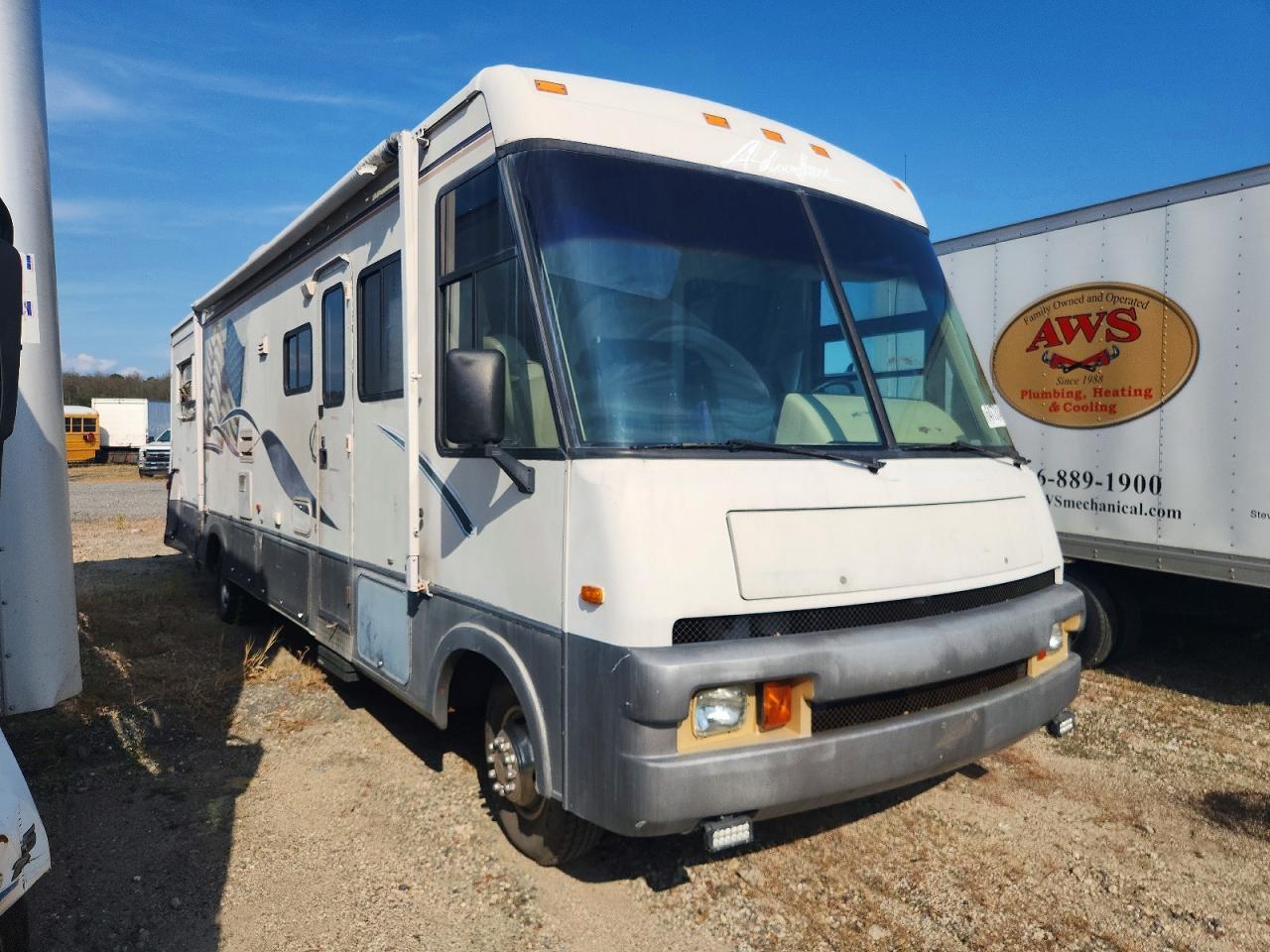 1997 Adventure S RV