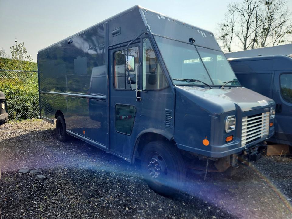 2020 Ford F59 Delivery Truck