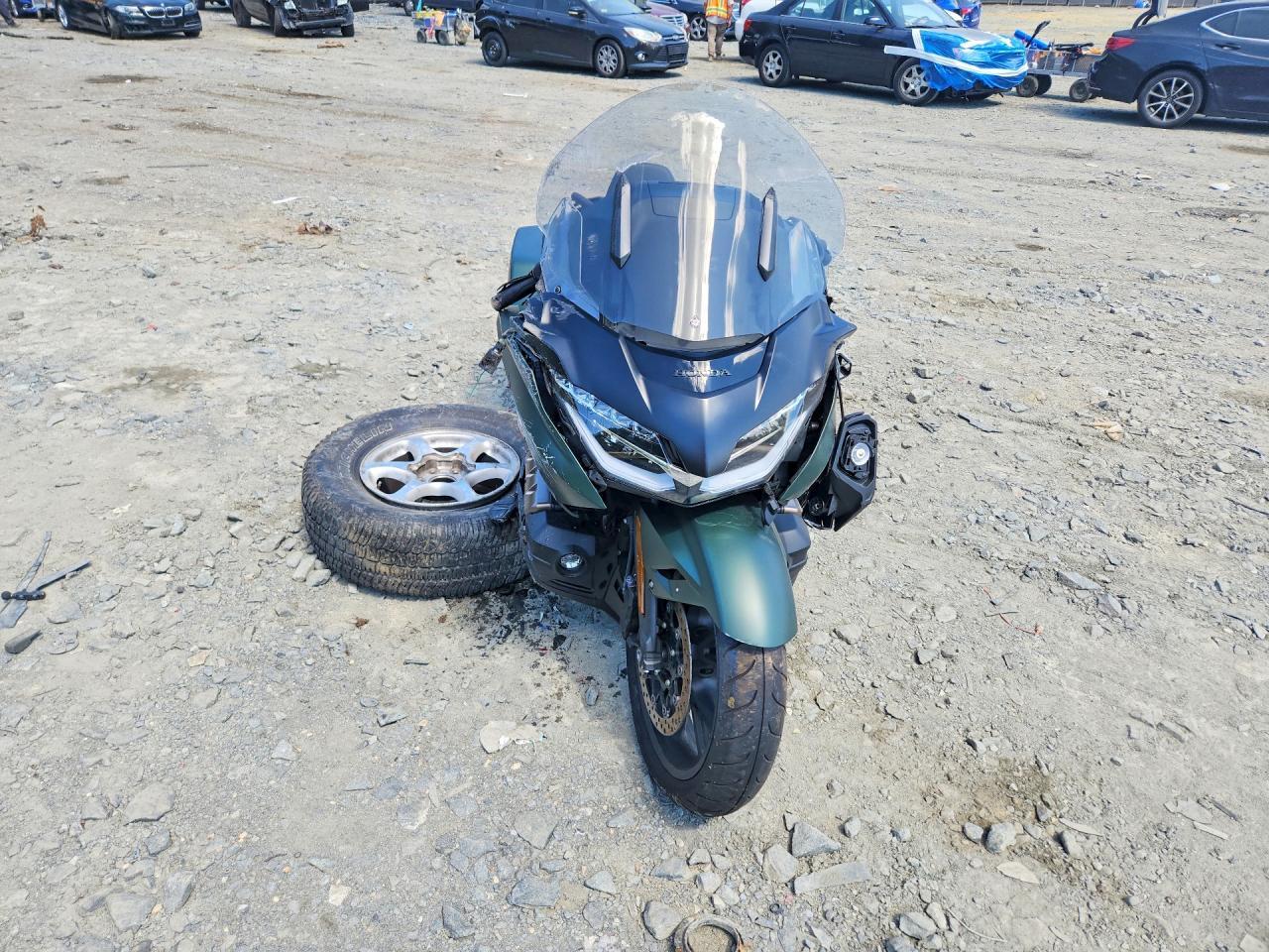 2024 Honda GL1800 B