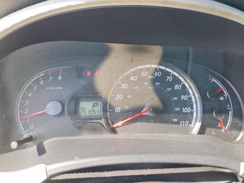 2011 Toyota Sienna le