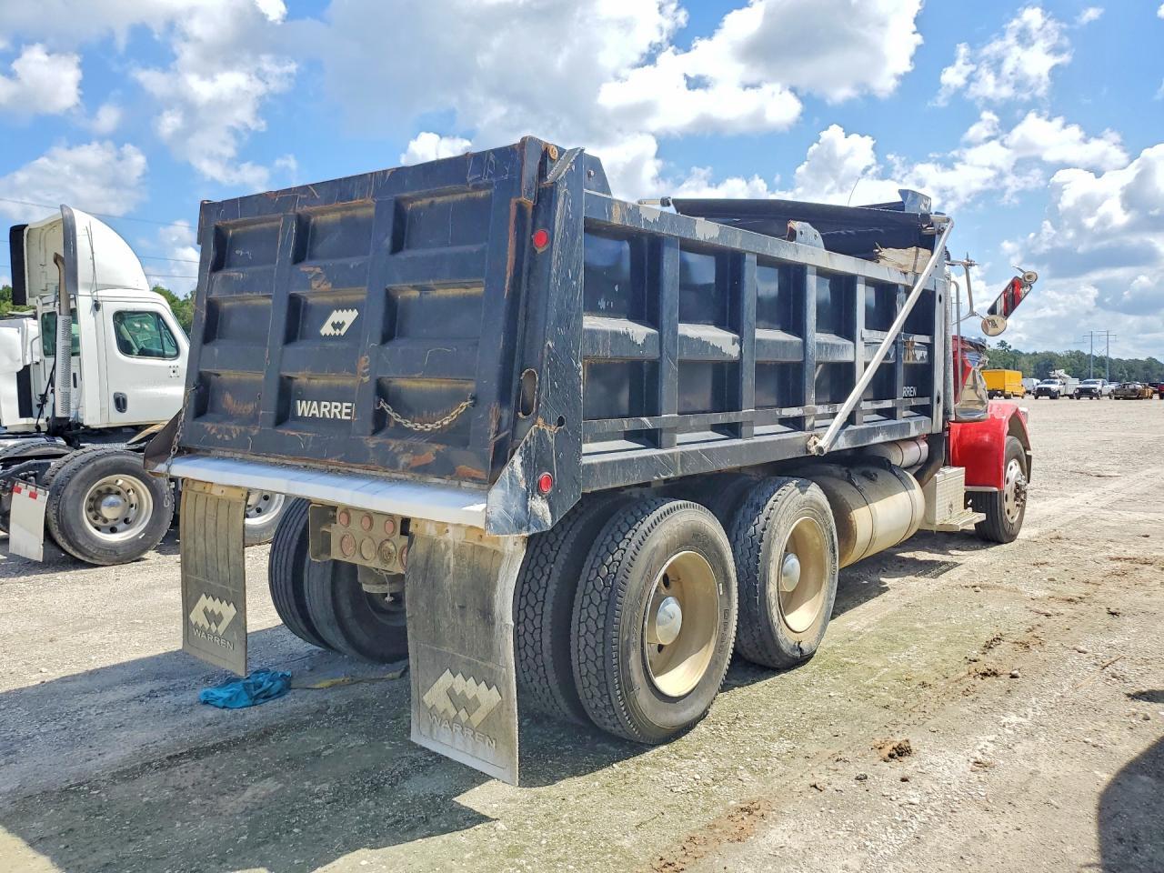 2008 Peterbilt 388 Dump Truck