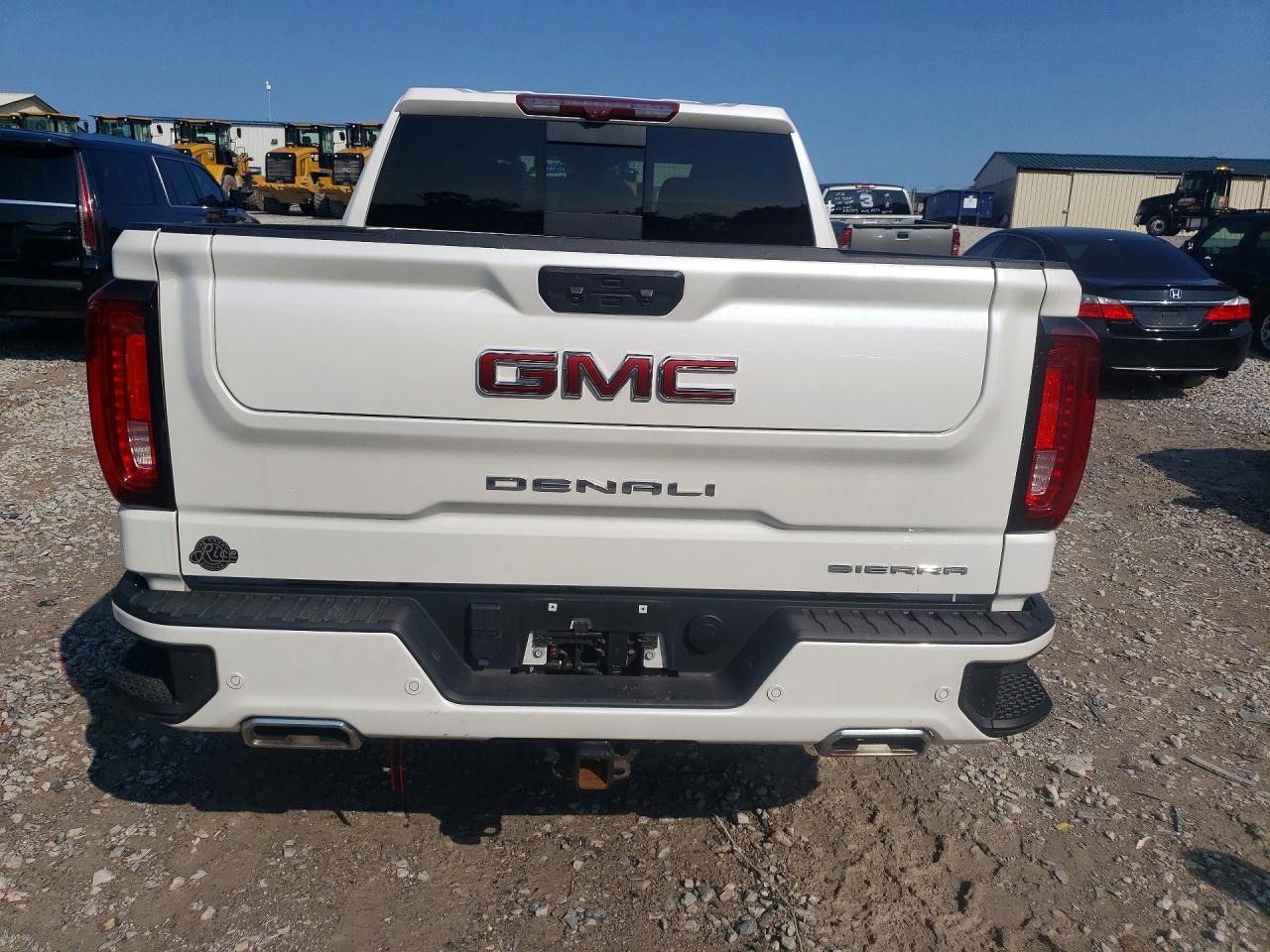 2024 GMC Sierra K1500 Denali