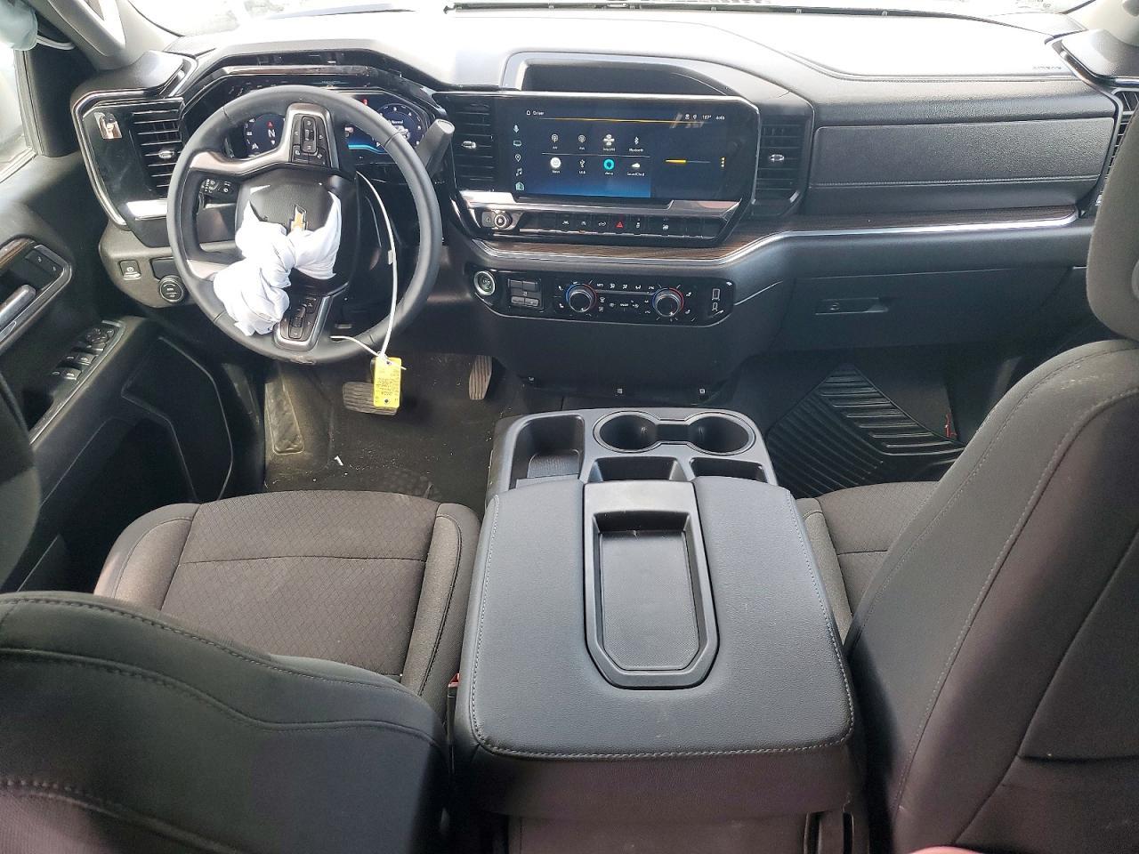 2024 Chevrolet Silverado C1500 LT