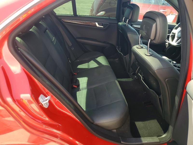 2014 Mercedes-Benz C 250
