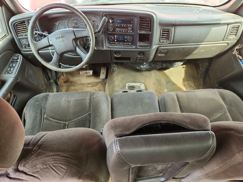 2004 GMC Sierra K2500 Crew Cab
