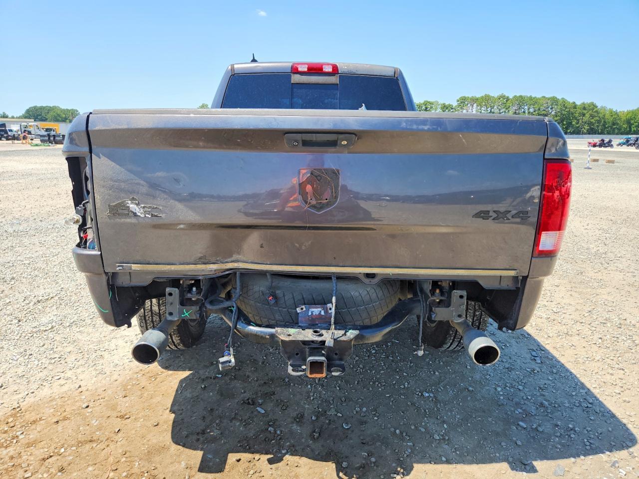 2017 Dodge RAM 1500 SLT