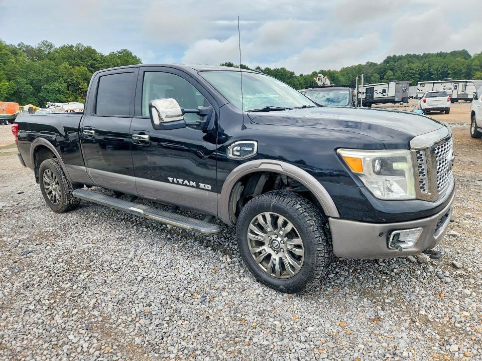2016 Nissan Titan XD Platinum Reserve