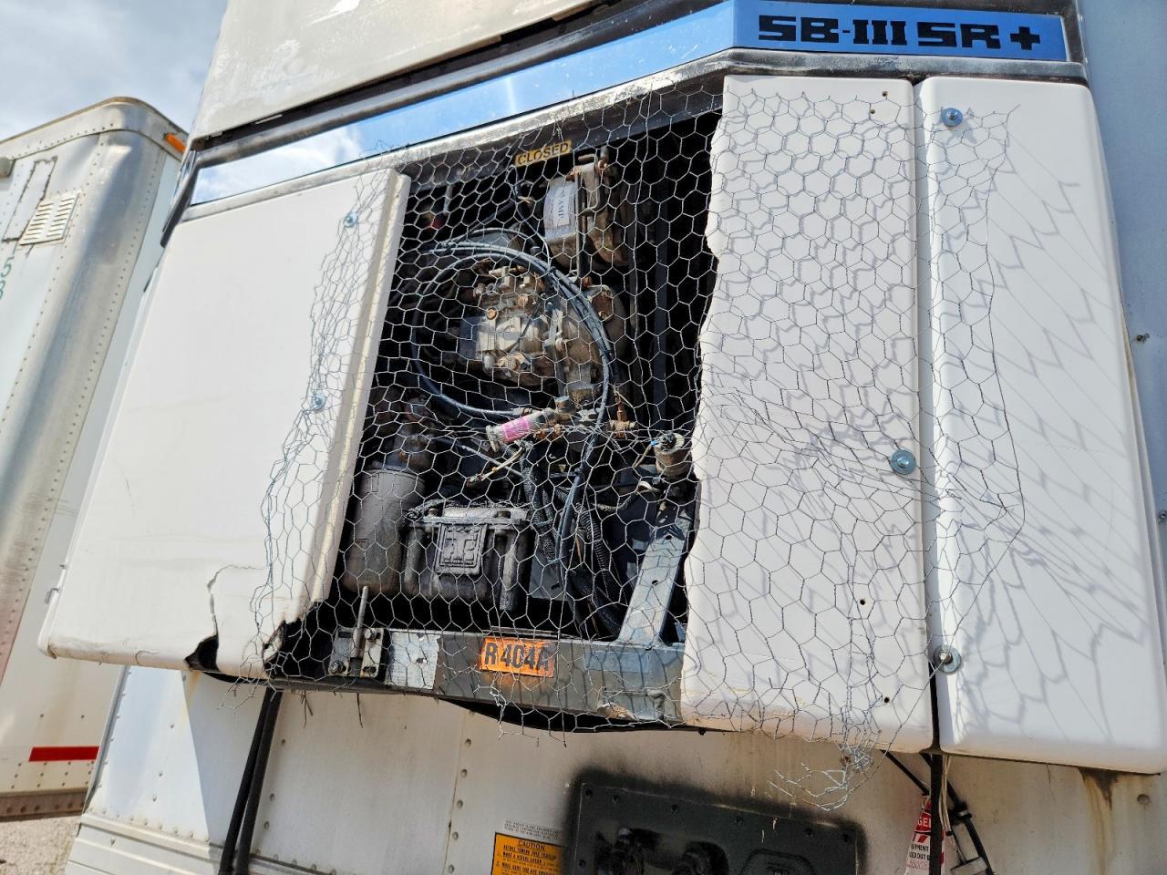 2000 Utility Tr 2000 Utility Refrigerated Van Trailer