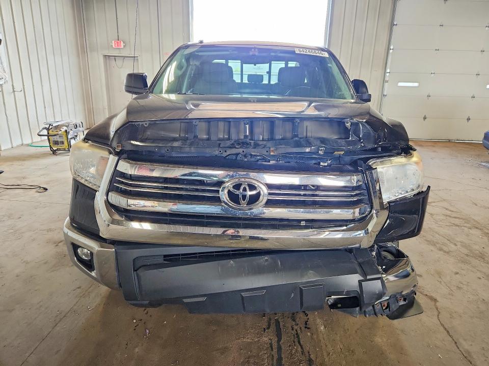 2016 Toyota Tundra SR5