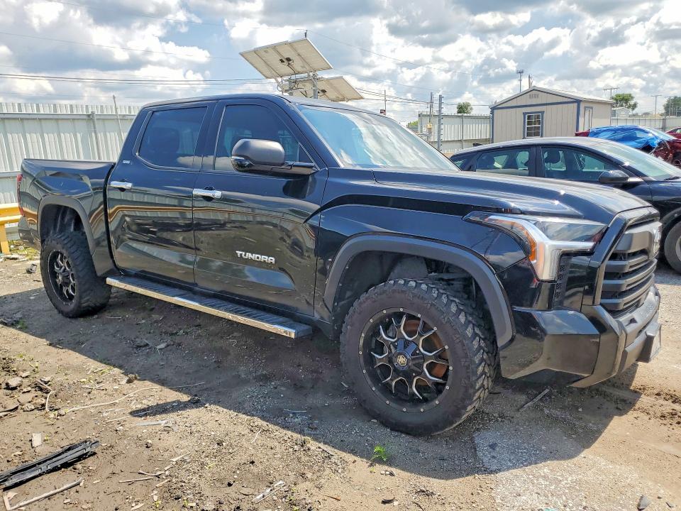 2022 Toyota Tundra SR5