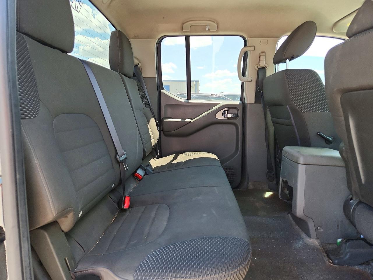 2012 Nissan Frontier S