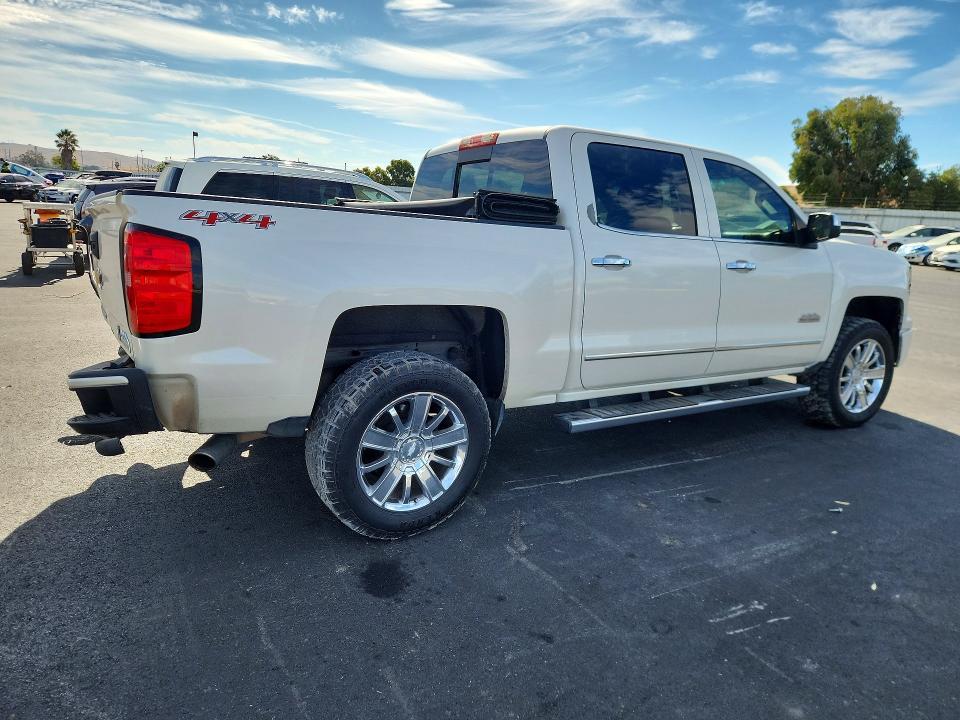 2015 Chevrolet Silverado K1500 High Country
