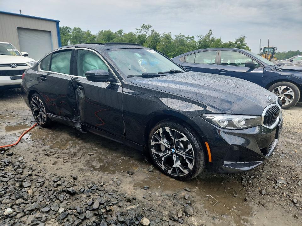 2026 BMW 330Xi