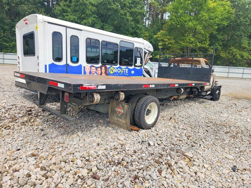 2022 International CV515