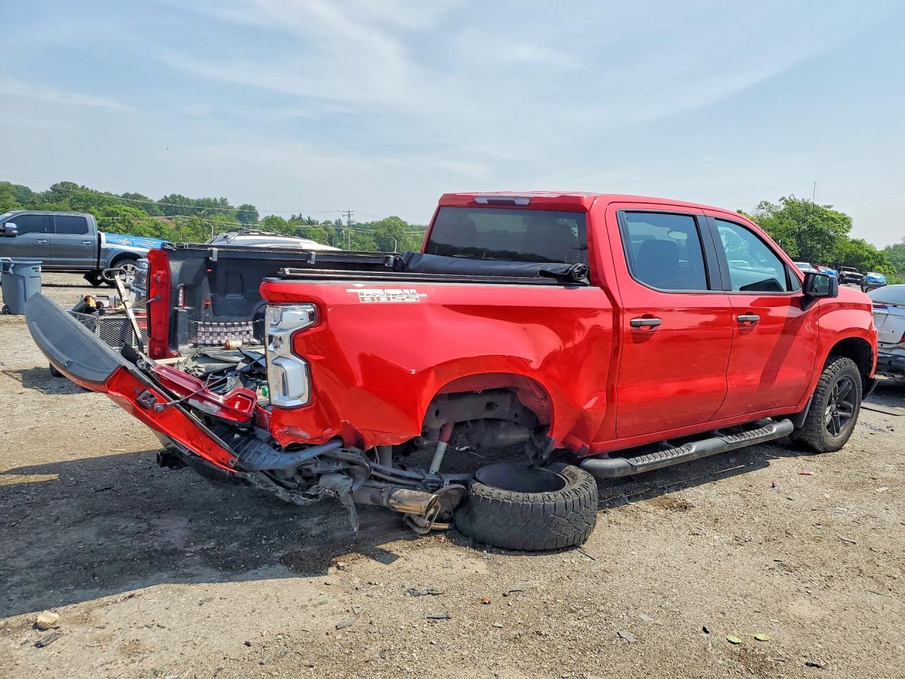 2020 Chevrolet Silverado K1500 Trail Boss Custom