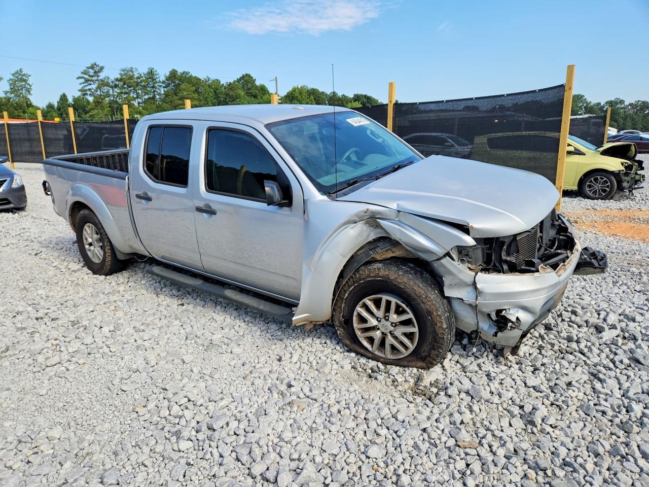 2016 Nissan Frontier SV