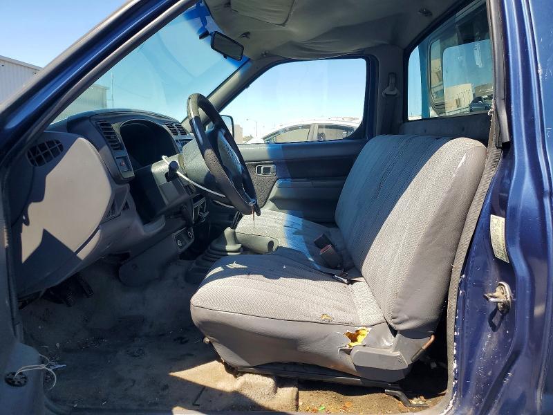 2000 Nissan Frontier XE