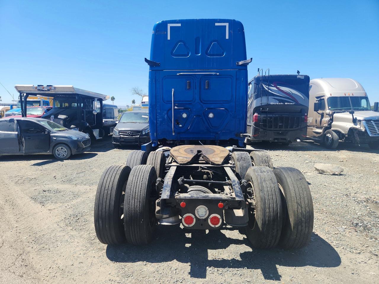 2022 Freightliner Cascadia 126