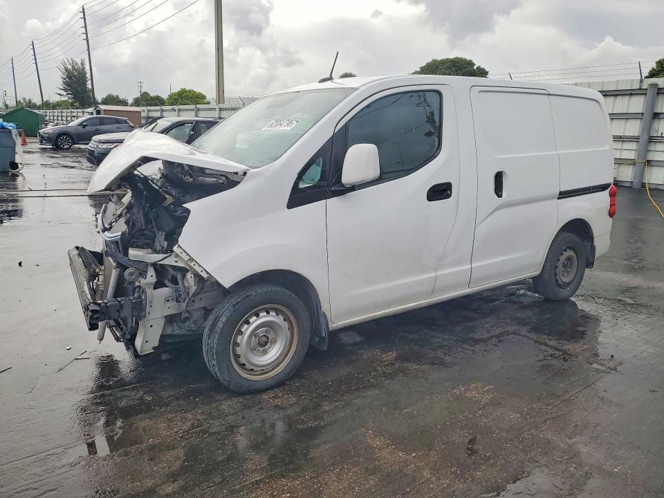 2018 Nissan NV200 SV