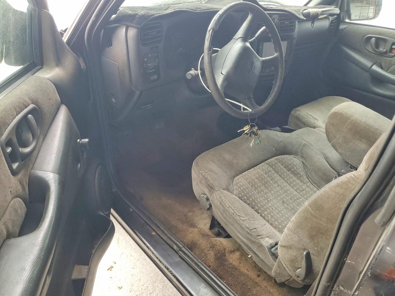 2000 Chevrolet S Truck S10
